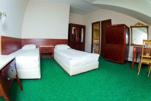 Реновация  в отель «Парк Крестовский» вместе с «ОтельБеддинг»