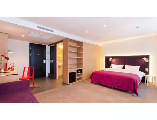 Кровать с матрасом Азимут