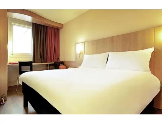 Кровать с матрасом Ибис