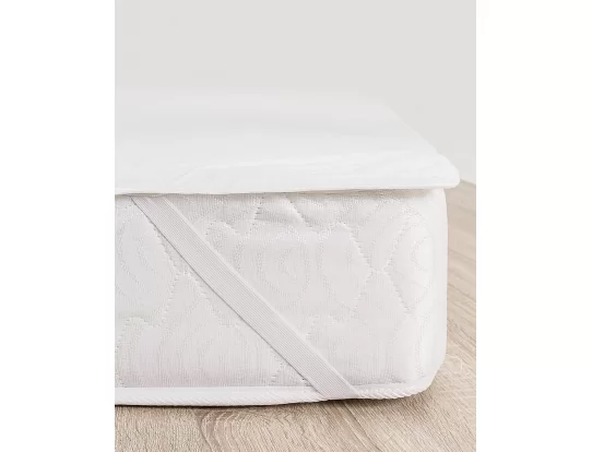 Водонепроницаемый наматрасник на резинке
