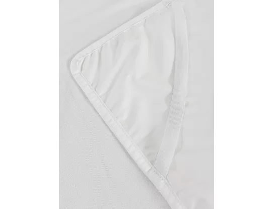 Водонепроницаемый наматрасник на резинке