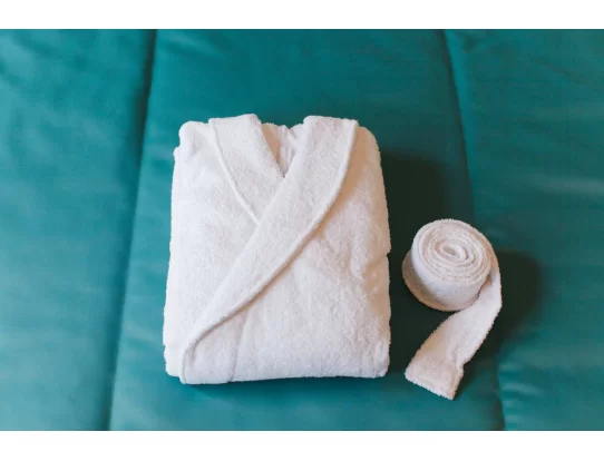 Халат махровый отбеленный